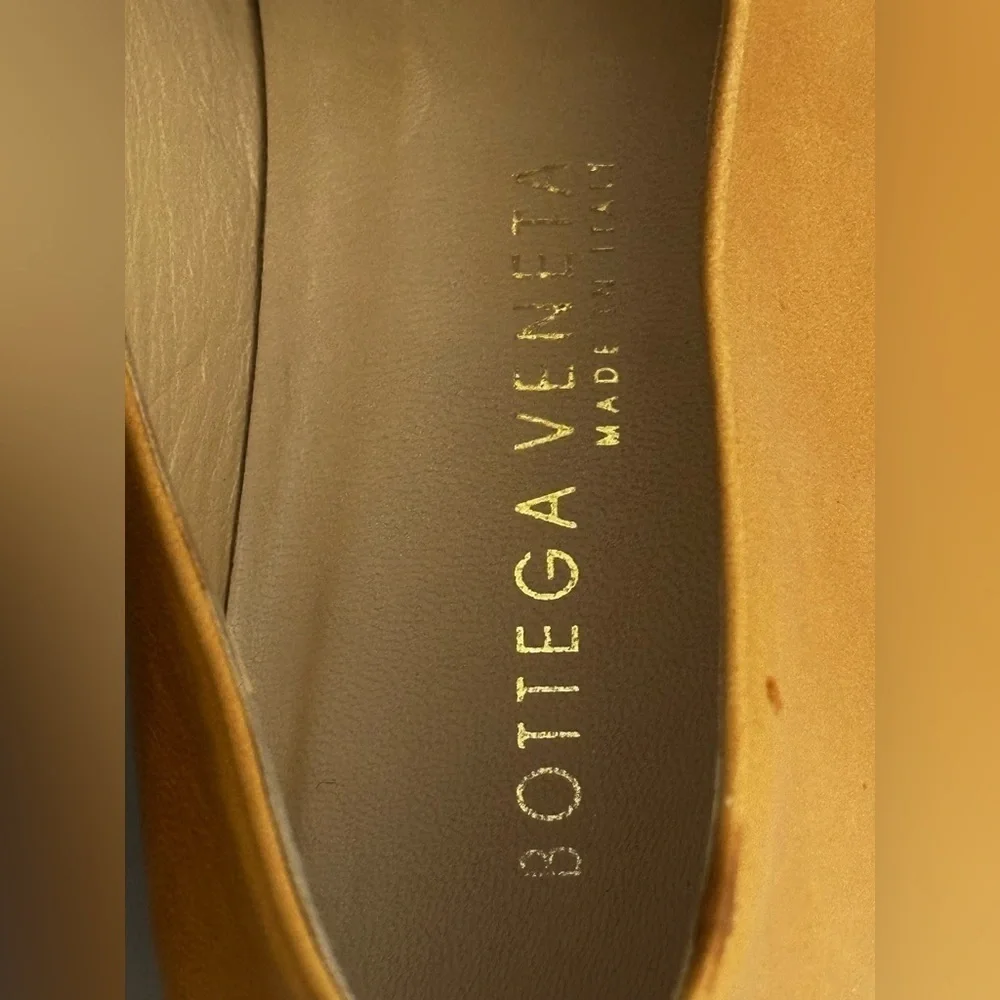 Bottega Veneta Tan Leather Loafers | Women’s | 39 - Picture 7 of 10